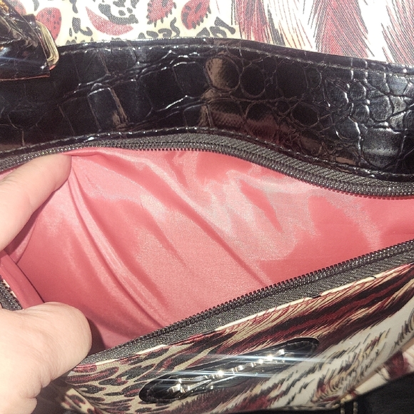 KATHY VAN ZEELAND Leopard Print Women's Travel Rolling Bag - Picture 7 of 16